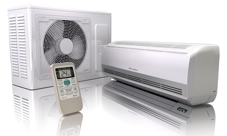 reverse cycle split system air conditioning unit with remote control.